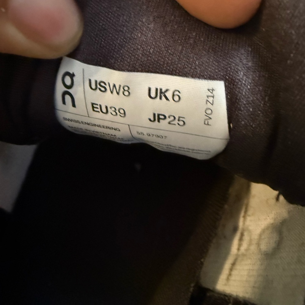 On Running cloudsurfer  2 road women Sneakers in Beige and Lime - Picture 11 of 12